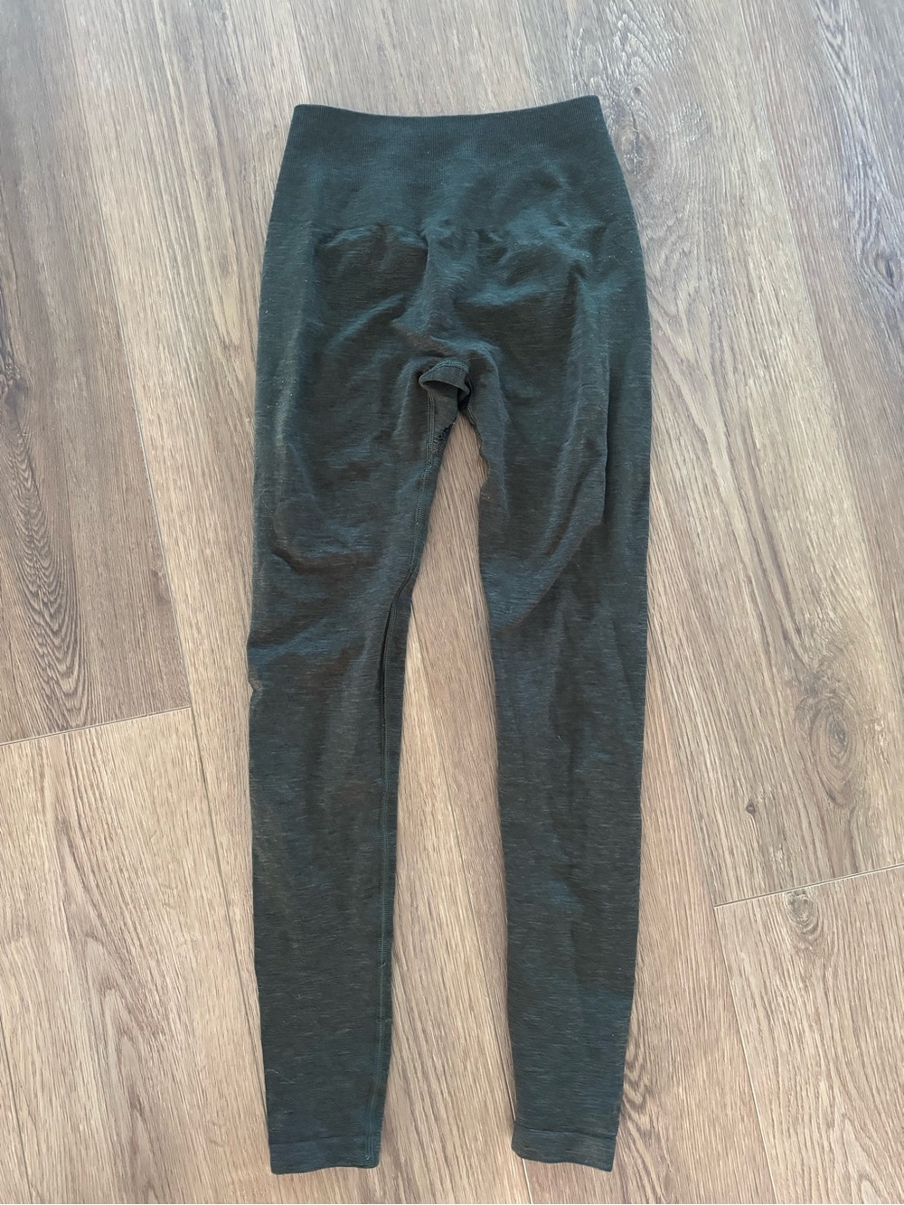 Alphalete dark green xs leggings